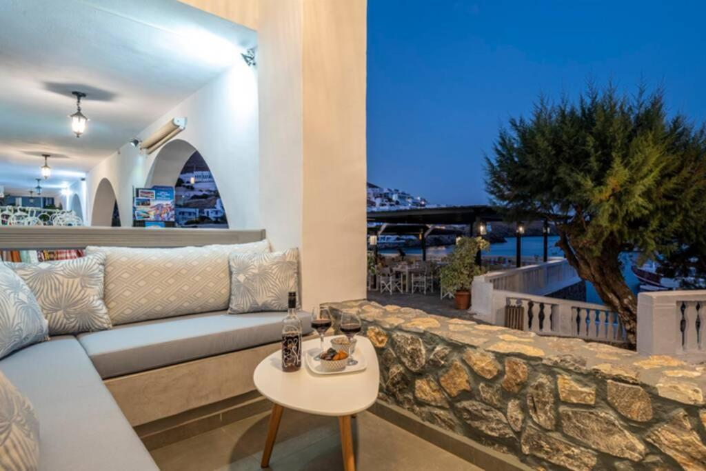 Casa Tholari Al Mare Villa Pera Gyalos Exterior photo